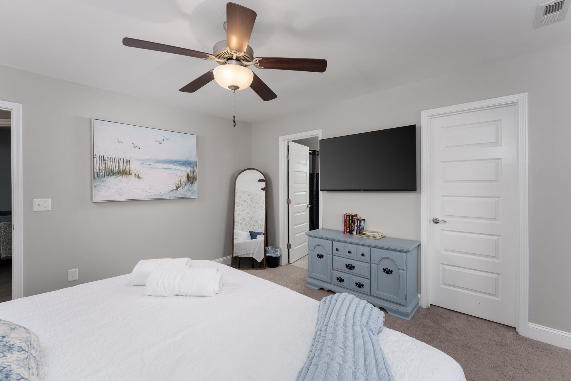 Primary king suite — another angle
